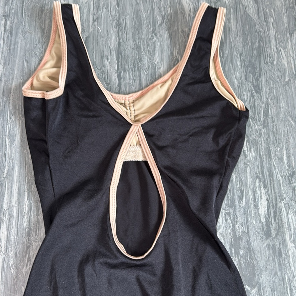 ❤️3/$30 Premiere Collection by Body Wrappers Black Leotard - Picture 5 of 10